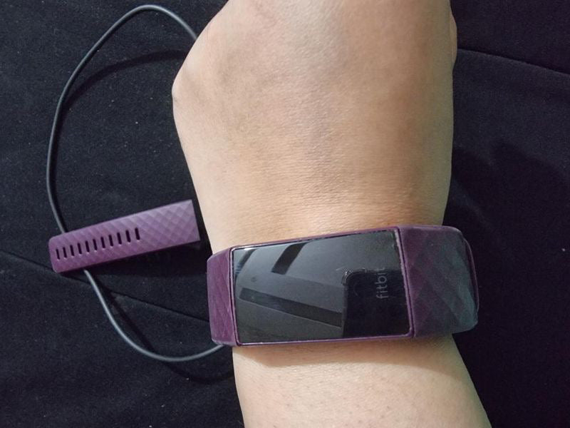 Fitbit Charge 4