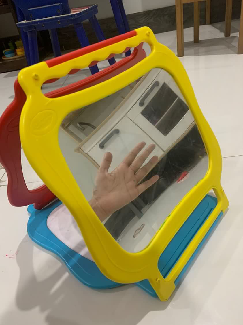 Crayola Multiple Way Table Easel