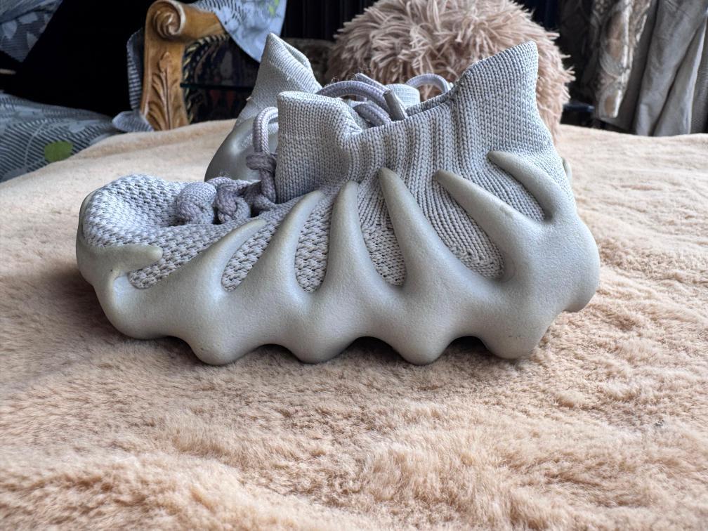 Chinese Shoes / Size 21