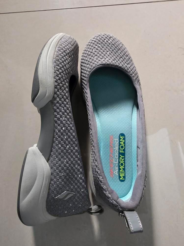 Sketchers Memory Foam