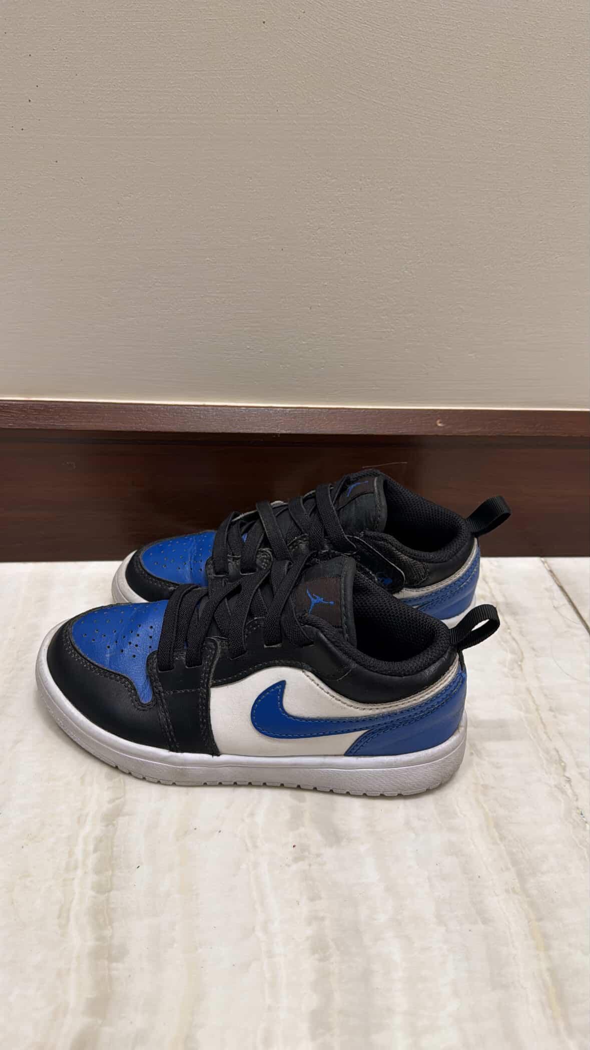 Jordans Shoes / EU 31