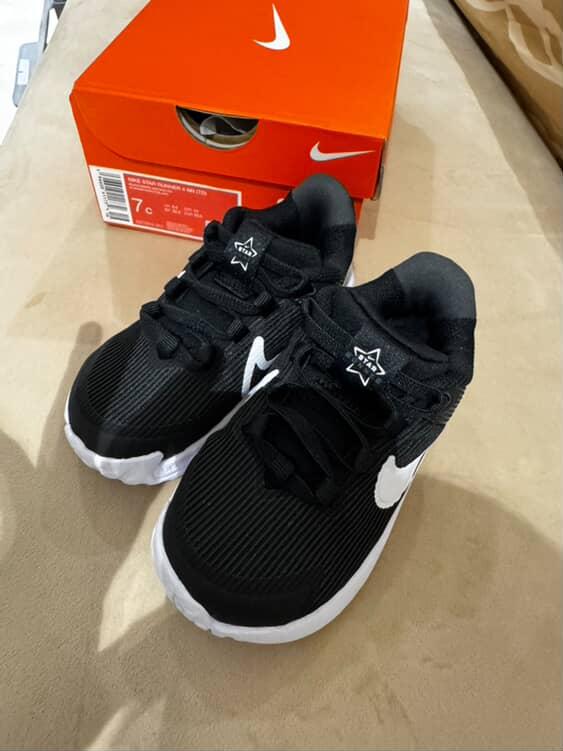 Shoes / Size 7C / 23.5 EURO / UK 6.5