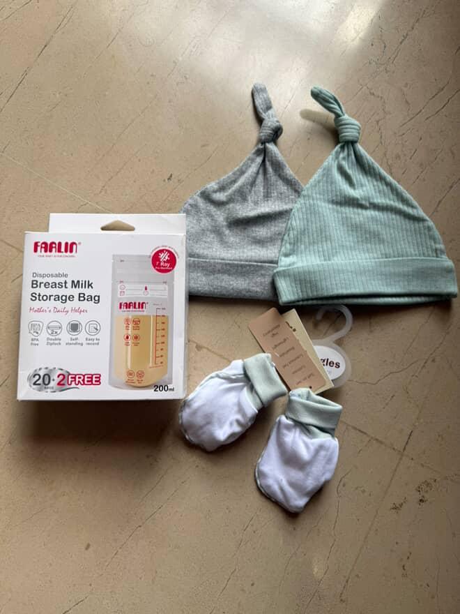 Bath Sponge  / Baby Caps / 1 Pair of Mittens / Farlin Milkstorage Bags