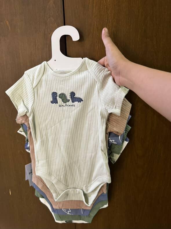 Primark Bodysuits / Set of 5 / Size 12-18m