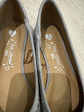 Pumps. Size: 12/31
