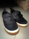 Old Navy Double Strap Toddler Shoes. Size: 7