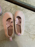 Carter’s Girls Shoes. Size: 5