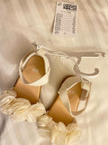 H&M Flower Detailed Sandals. Size: UK 2/3- EU 18/19