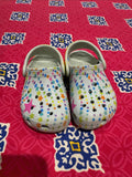 Crocs Size: c6