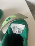 Green Sneakers. Size: 7c
