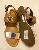 Tommy Hilfiger Sandals. Size: 37
