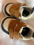 Baby Shoes. Age: 0-3M