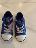 Converse All Stars. Size: 8k