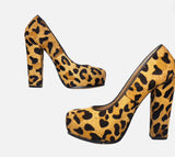 Steve Madden Heels. Size: 26