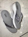 Sketchers Flip Flop. Size: US 10