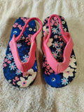 Carter’s Flip Flop. Size: 5,6