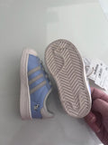 Shoes. Size: UK 4k