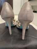 Betsey Johnson Heels. Size: 39