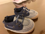 Carter’s Booties. Size: 3-6m