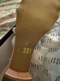 Sassy Heels. Size: 40