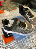 Sketchers Shoes. Size: Eur 28
