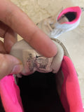 Grey & Pink Size: 7