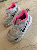 Grey & Pink Size: 7