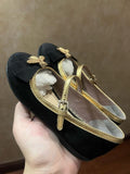 Gucci Black Suede Bee Motif Size: EUR 25