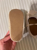 Old Navy Pumps. Size: 18-24m