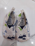 Little Beginning Booties. Size: 6-9m