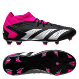 Predator. Size: UK 2