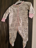 Gerber Onesie. Size: 3-6m