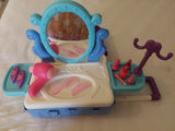 Mobile Parlour/Dresser