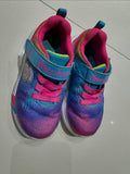 Sketchers Size: EUR 24