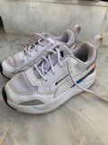 Puma Joggers. Size: EU 27