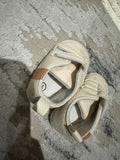 Shoes. Size: 3-6m