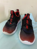 Black Sneakers. Size: 9c
