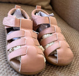 H&M pink sandals. Size:Eur 23