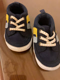 Carter’s Booties. Size: 6-9m
