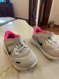 Grey & Pink Size: 7