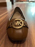 Michael Kors. Size: 9M