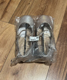 Shoe Express Pumps. Size: 36