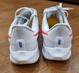 Zoom Pegasus Road Running Sneakers. Size: 39