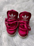 Sketchers. Size: 21