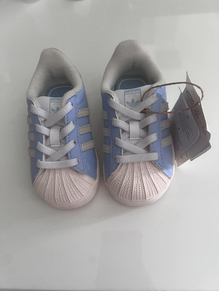 Adidas Shoes. Size UK 4k