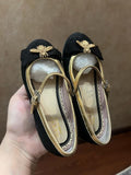 Gucci Black Suede Bee Motif Size: EUR 25