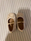 Old Navy Pumps. Size: 18-24m