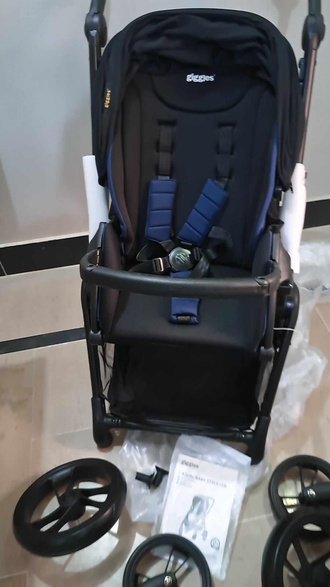Giggles Stroller – Mamas Marketplace - Main Image