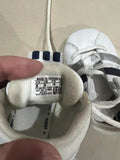 Shoes. Size: Us 2k