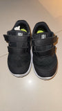 Black Sneakers Size: Eu 25